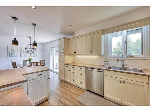 29 Finlayson Drive, Thamesford, ON - Indoor Photo Showing Kitchen With Double Sink