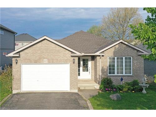 807 Stonegate Drive, Woodstock, ON - Outdoor