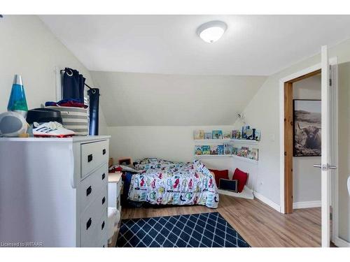 54 Potters Road, Tillsonburg, ON - Indoor Photo Showing Bedroom