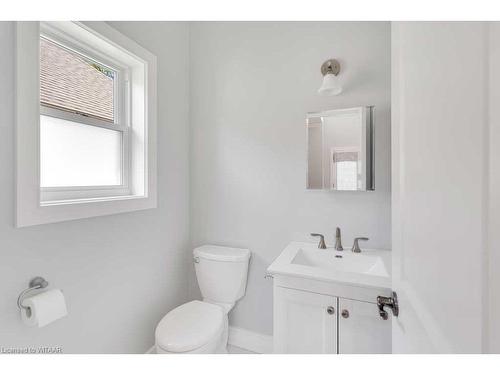 6 Wood Haven Drive Drive, Tillsonburg, ON - Indoor Photo Showing Bathroom