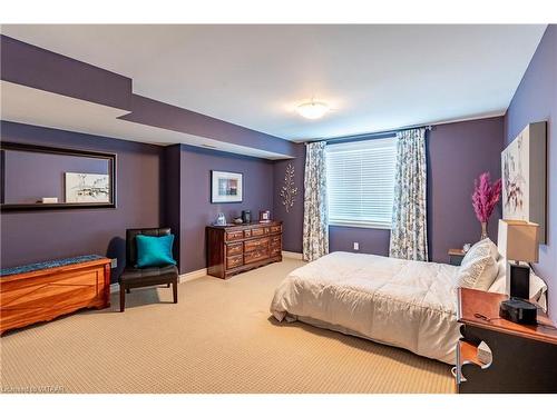 122 Eastview Avenue, Woodstock, ON - Indoor Photo Showing Bedroom