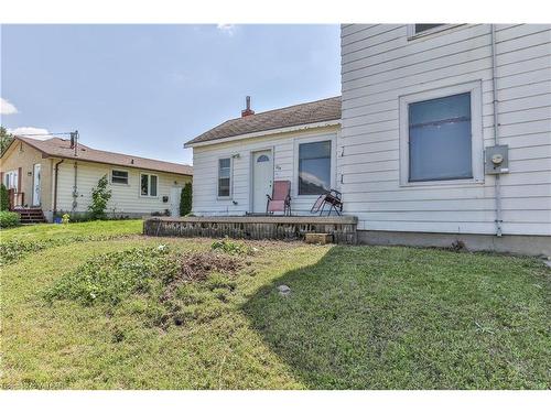 204 Charles Street E, Ingersoll, ON - Outdoor