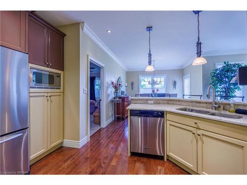 22 Bobolink Drive, Tillsonburg, ON - Indoor Photo Showing Kitchen With Double Sink