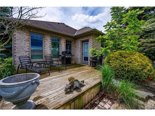 22 Bobolink Drive, Tillsonburg, ON - Outdoor With Deck Patio Veranda