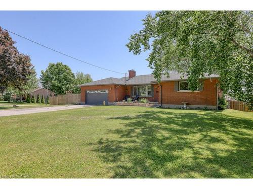 33 North Street W, Tillsonburg, ON - Outdoor