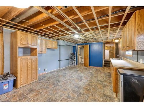 33 North Street W, Tillsonburg, ON - Indoor Photo Showing Basement