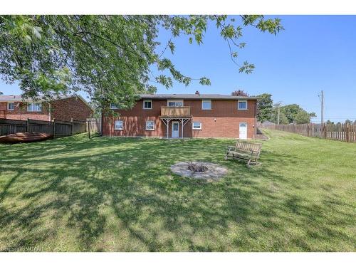 33 North Street W, Tillsonburg, ON - Outdoor With Backyard