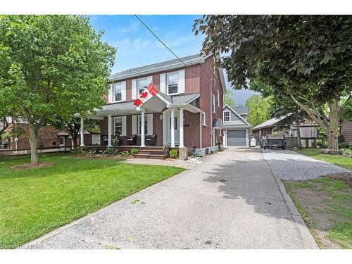 10 Sanders Street, Tillsonburg, ON - Outdoor With Facade