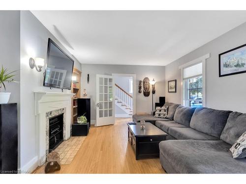 10 Sanders Street, Tillsonburg, ON - Indoor Photo Showing Living Room With Fireplace