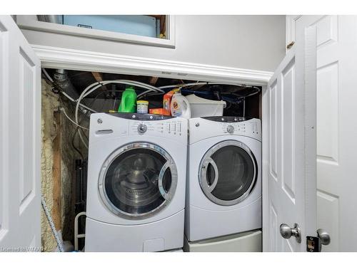 10 Sanders Street, Tillsonburg, ON - Indoor Photo Showing Laundry Room