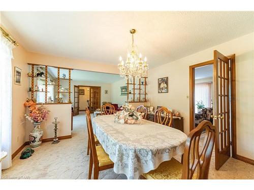 17 Demeyere Avenue, Tillsonburg, ON - Indoor Photo Showing Dining Room