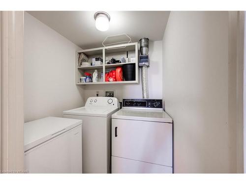 611-1510 Richmond Street, London, ON - Indoor Photo Showing Laundry Room
