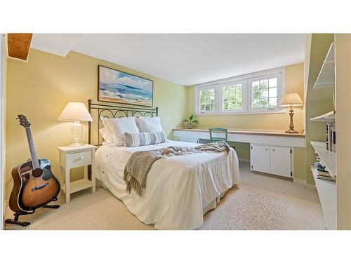 735 Rathbourne Avenue, Woodstock, ON - Indoor Photo Showing Bedroom