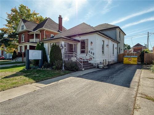 590 Adelaide Street, Woodstock, ON - Outdoor