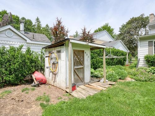 150 Fairview Crescent, Woodstock, ON - Outdoor With Exterior