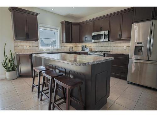 13 Cynthia Avenue, Mount Elgin, ON - Indoor Photo Showing Kitchen With Upgraded Kitchen