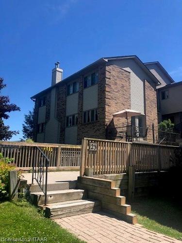 1-23 Wren Court, Tillsonburg, ON - Outdoor With Deck Patio Veranda