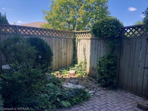 1-23 Wren Court, Tillsonburg, ON - Outdoor