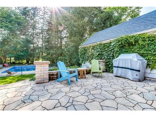 279 Light Street, Woodstock, ON - Outdoor With In Ground Pool