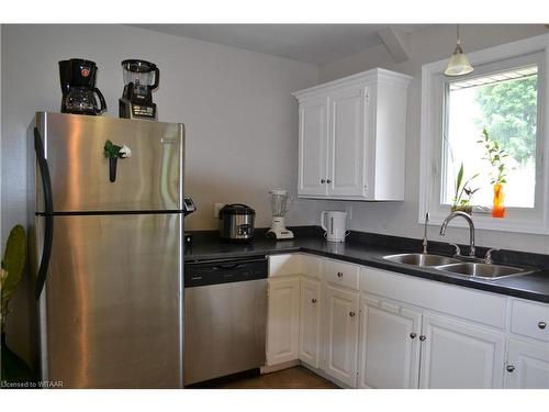 3 Kamps Crescent, Tillsonburg, ON - Indoor Photo Showing Kitchen With Double Sink