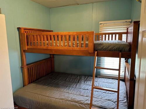 11 Walter Street, Turkey Point, ON - Indoor Photo Showing Bedroom