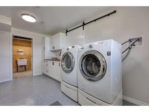 46 Laurel Crescent, Ingersoll, ON - Indoor Photo Showing Laundry Room