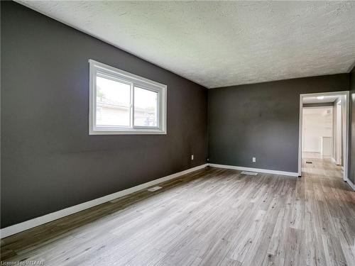 272 Evelyn Avenue, Ingersoll, ON - Indoor Photo Showing Other Room
