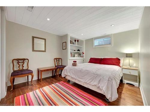 70 Highland Crescent, Cambridge, ON - Indoor Photo Showing Bedroom