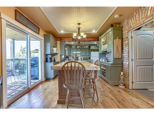 241 Concession 1 Road, Port Rowan, ON - Indoor Photo Showing Dining Room