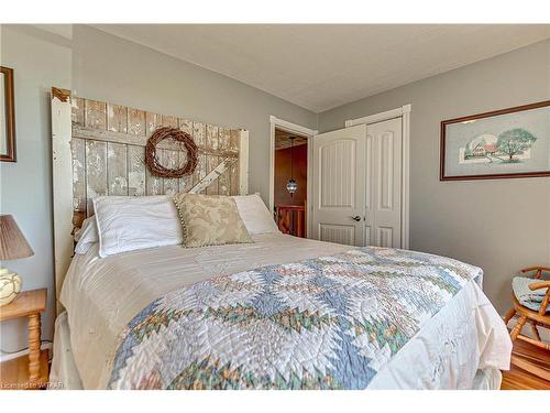 241 Concession 1 Road, Port Rowan, ON - Indoor Photo Showing Bedroom