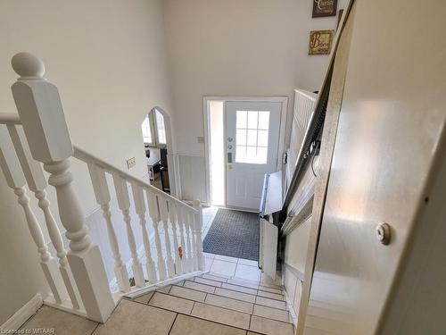 10 Pinehurst Drive, Woodstock, ON - Indoor Photo Showing Other Room