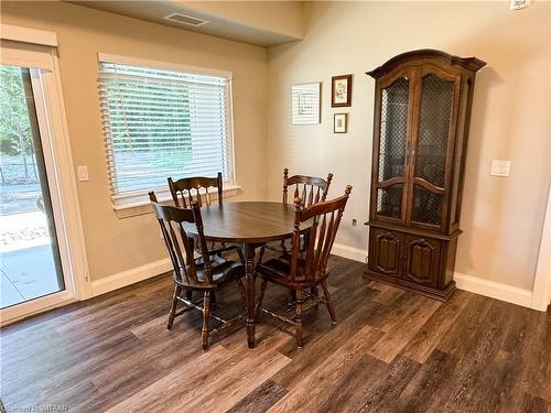 105-8 Centre Street, Norwich, ON - Indoor Photo Showing Dining Room