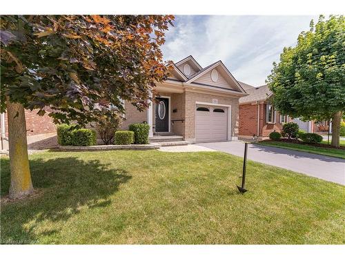 26 Jones Crescent, Tillsonburg, ON - Outdoor With Facade