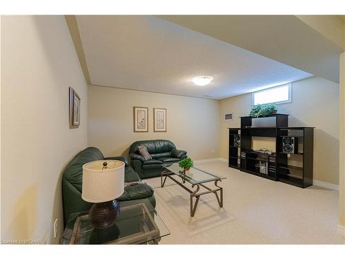 26 Jones Crescent, Tillsonburg, ON - Indoor