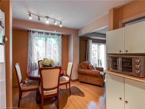 6-179 Ferguson Drive, Woodstock, ON - Indoor Photo Showing Dining Room