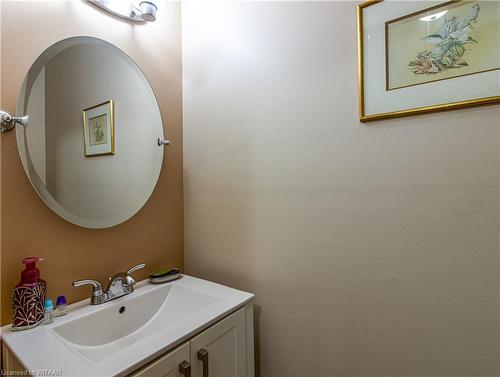 6-179 Ferguson Drive, Woodstock, ON - Indoor Photo Showing Bathroom