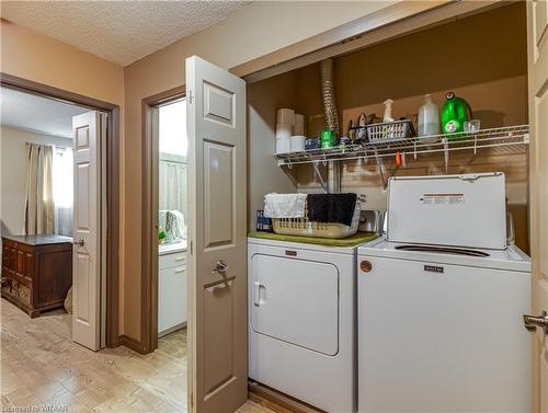 6-179 Ferguson Drive, Woodstock, ON - Indoor Photo Showing Laundry Room