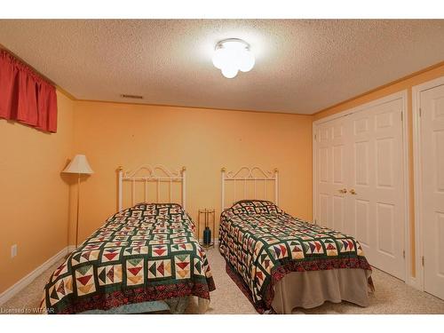 5 Armstrong Drive, Tillsonburg, ON - Indoor Photo Showing Bedroom