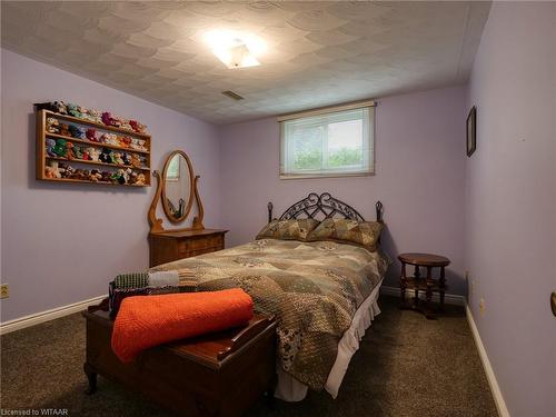 545 Lansdowne Avenue, Woodstock, ON - Indoor Photo Showing Bedroom