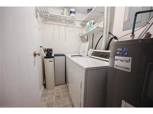 303-163 Ferguson Drive, Woodstock, ON - Indoor Photo Showing Laundry Room