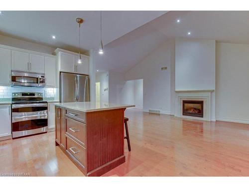 103-5 Wood Haven Drive, Tillsonburg, ON - Indoor Photo Showing Kitchen With Stainless Steel Kitchen