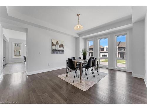 798 Queenston Blvd Boulevard, Woodstock, ON - Indoor Photo Showing Dining Room