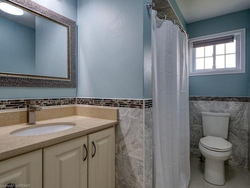 7 Duggan Drive, Brampton, ON - Indoor Photo Showing Bathroom