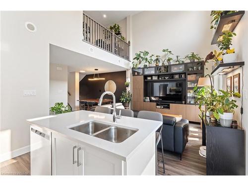 14-3202 Vivian Line, Stratford, ON - Indoor Photo Showing Kitchen With Double Sink