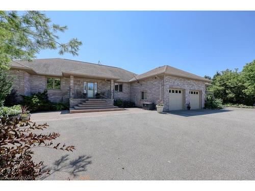 6325 Dundas Street, Thames Centre, ON - Outdoor