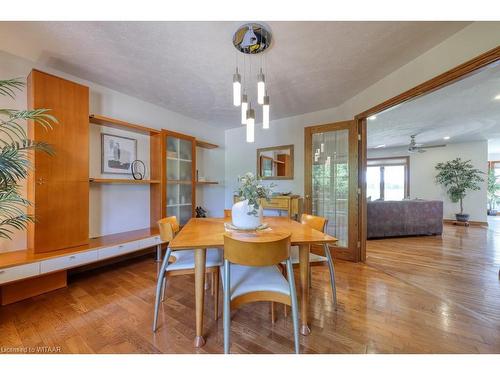 6325 Dundas Street, Thames Centre, ON - Indoor Photo Showing Dining Room