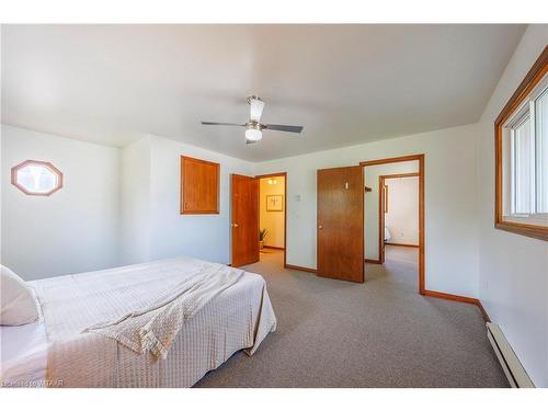 164047 Brownsville Road, South-West Oxford (Twp), ON - Indoor Photo Showing Bedroom