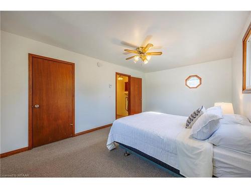 164047 Brownsville Road, South-West Oxford (Twp), ON - Indoor Photo Showing Bedroom