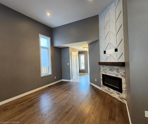 58 Pearl Street, Tillsonburg, ON - Indoor With Fireplace