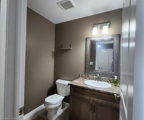 58 Pearl Street, Tillsonburg, ON - Indoor Photo Showing Bathroom